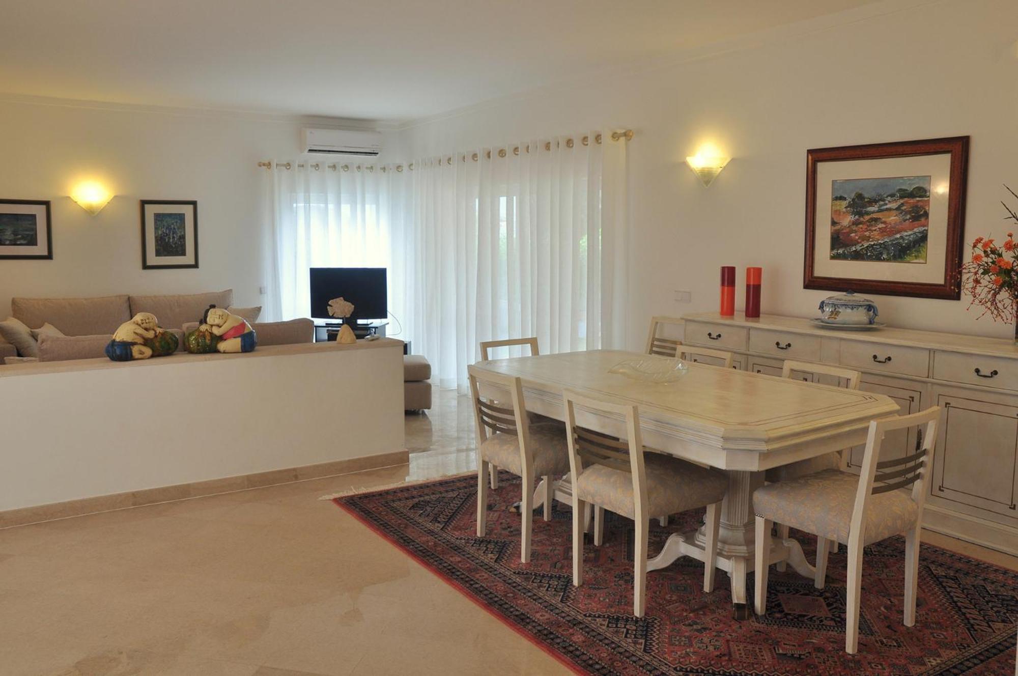 Villa Luxury 3 Bedroom With Private Pool *